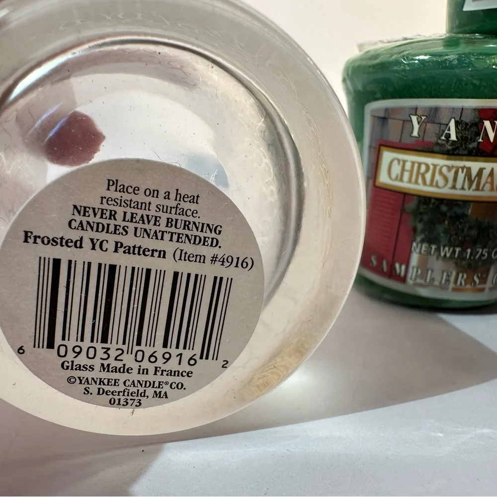 Yankee Candle 5 Samplers Candle Christmas Wreath 1.75oz W/2 Frosted Votives NOS